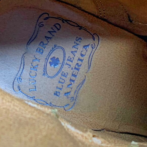 LUCKY BRAND Laureen Leather Buckle Accent‎ Chunky Heel Booties - Picture 3 of 11